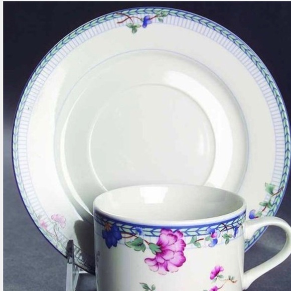 VINTAGE ONEIDA FINE PORCELAIN BLUE LATTICE 5 PIECE DINNERWARE TABLE FOR 6 - Picture 4 of 12